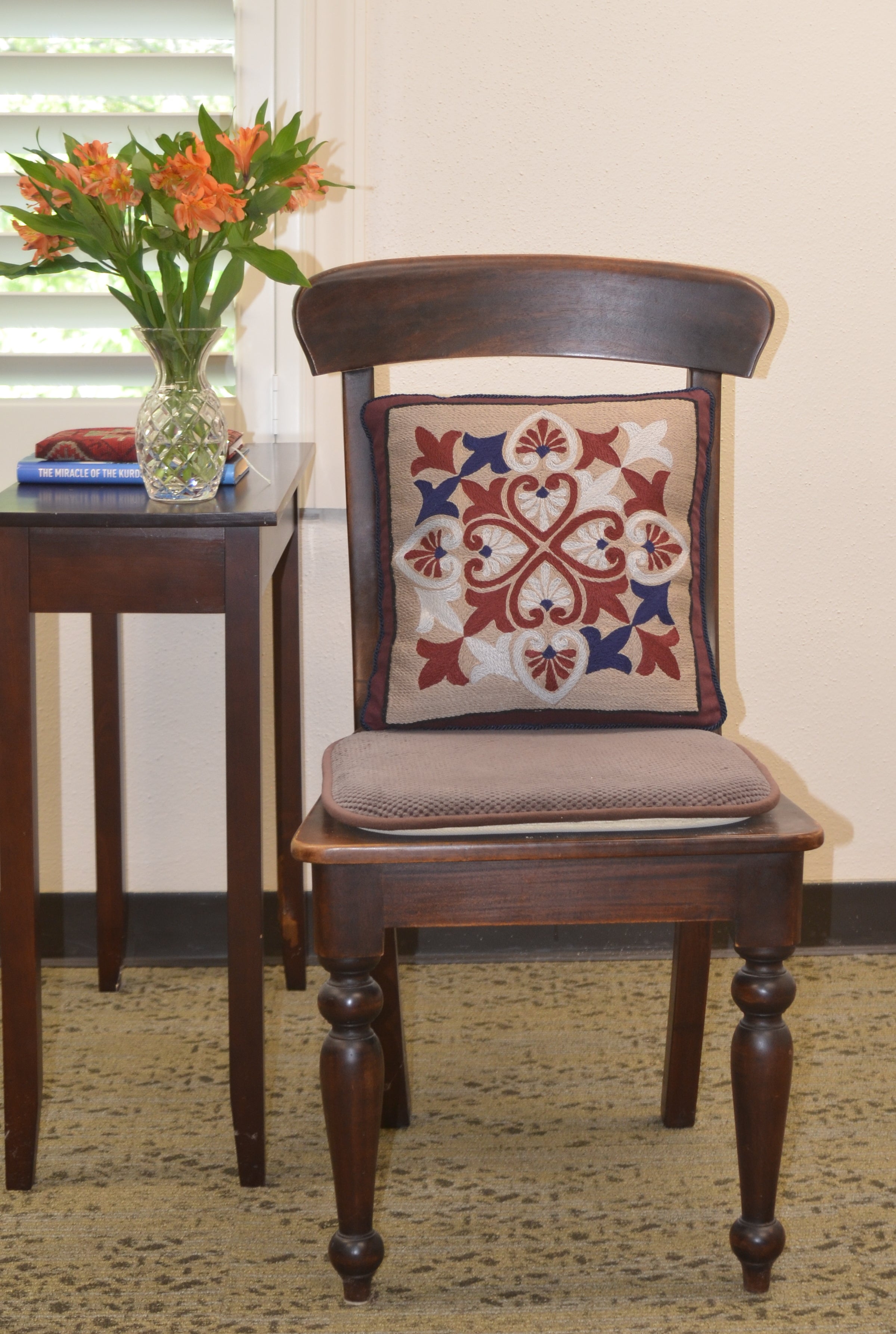 Linen Pillow (Maroon)